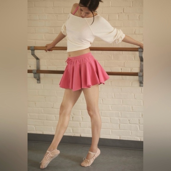 NWT Anthropologie Daily Practice Courtside Mini Skirt Pink Medium - Picture 1 of 16